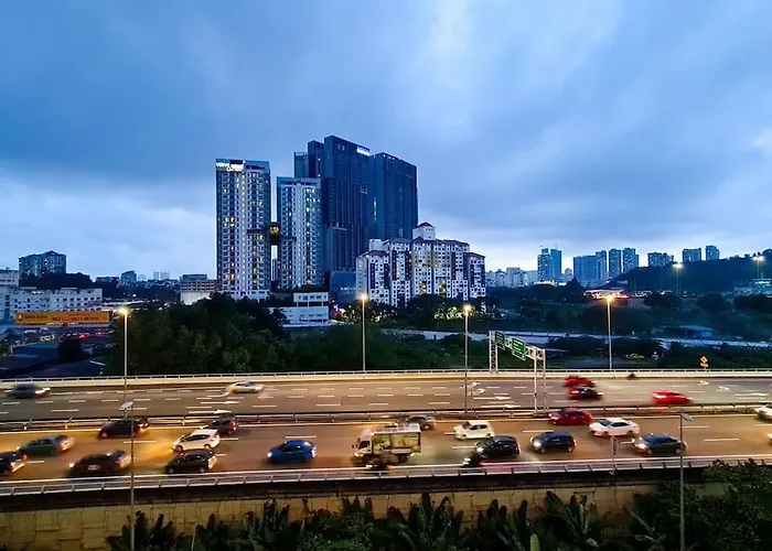 Elegant 5Star Resort Suite Mid Valley Kl Sunway By Stayz Suites With Shopping Complex