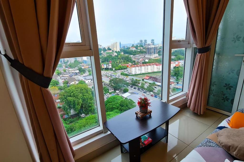 Apartemen Elegant 5star Mid Valley Kl Sunway By Stayz With Shopping Complex Kuala Lumpur